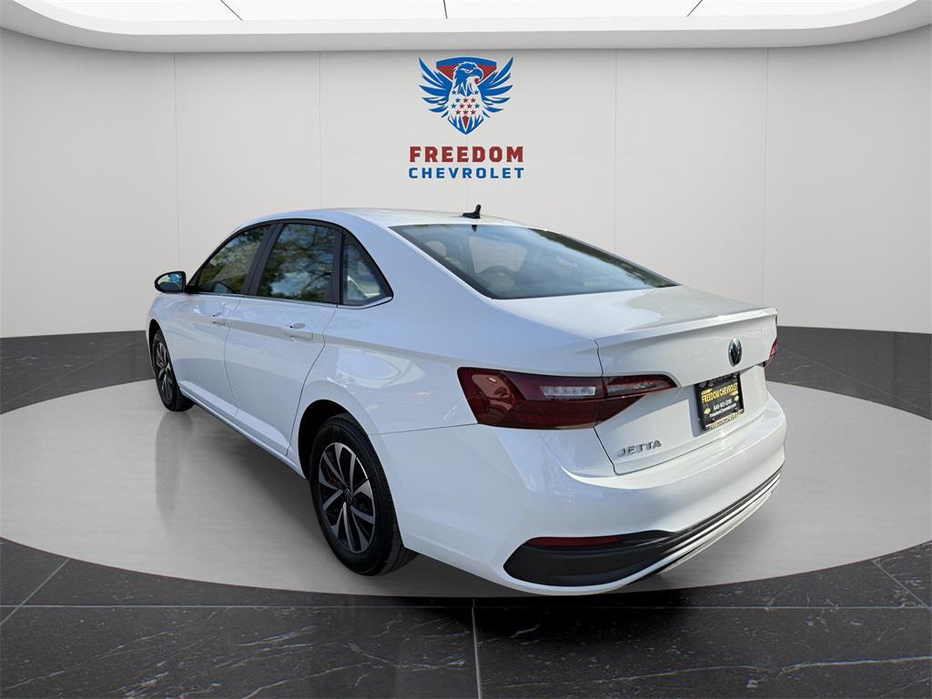 used 2024 Volkswagen Jetta car, priced at $15,795