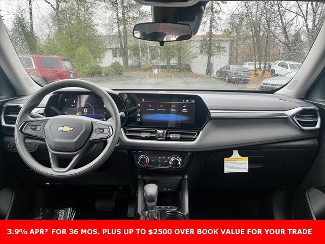 new 2025 Chevrolet TrailBlazer car, priced at $26,128