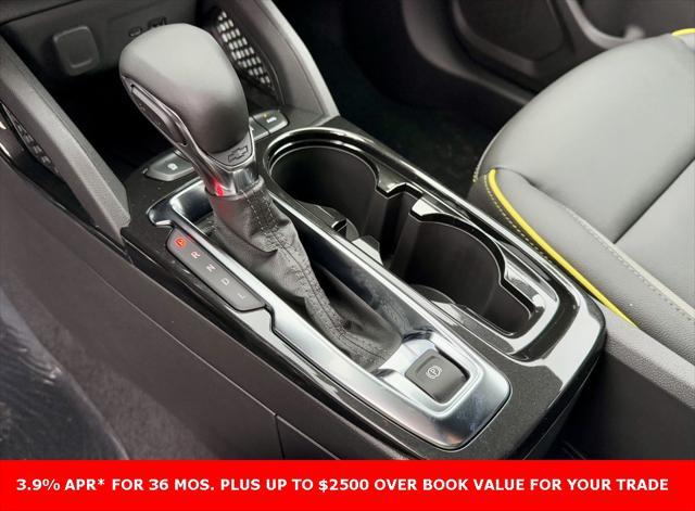 new 2025 Chevrolet TrailBlazer car, priced at $28,635