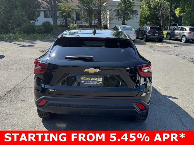 new 2025 Chevrolet Trax car, priced at $21,028
