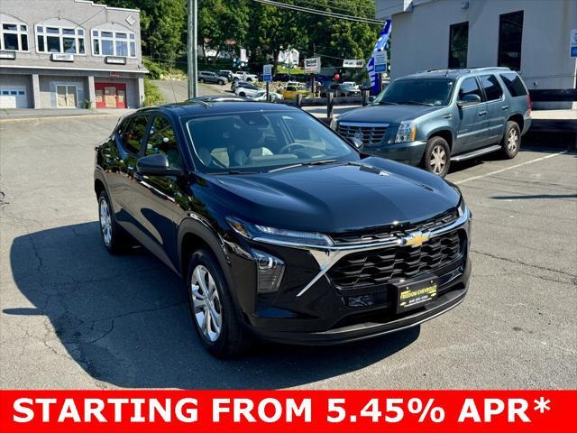 new 2025 Chevrolet Trax car, priced at $21,028