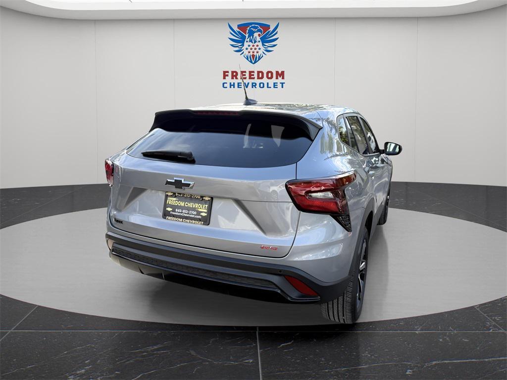 used 2025 Chevrolet Trax car, priced at $20,895