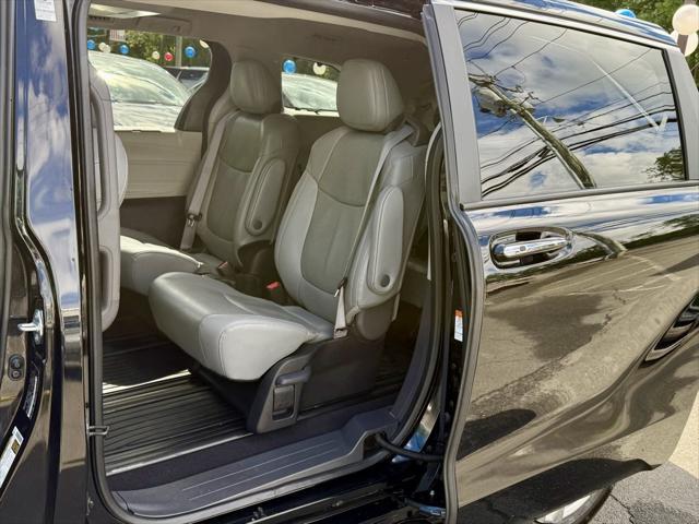 used 2023 Toyota Sienna car, priced at $44,995