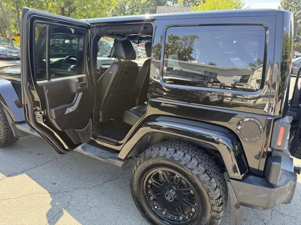 used 2013 Jeep Wrangler Unlimited car, priced at $15,995