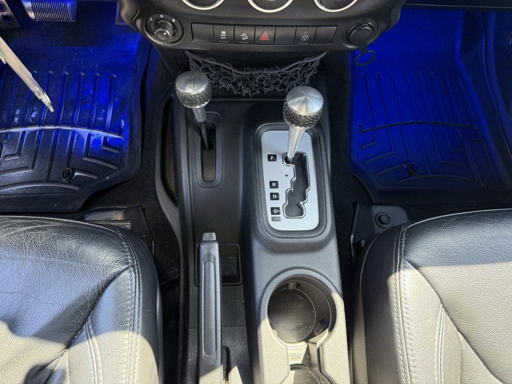 used 2013 Jeep Wrangler Unlimited car, priced at $15,995