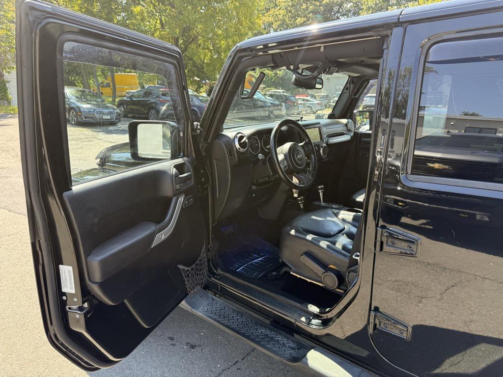 used 2013 Jeep Wrangler Unlimited car, priced at $15,995