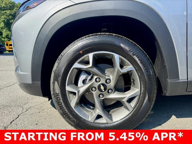 new 2025 Chevrolet Trax car, priced at $23,707