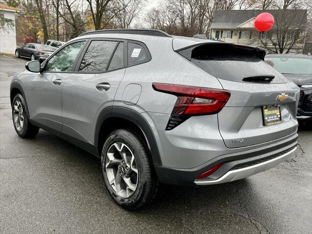 new 2025 Chevrolet Trax car, priced at $23,479