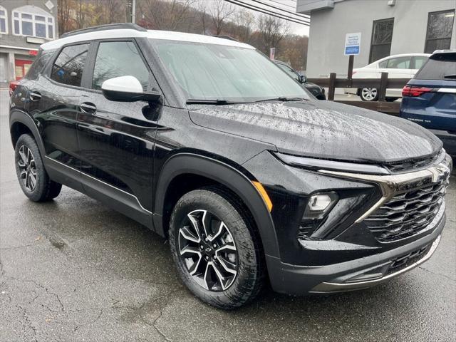 new 2025 Chevrolet TrailBlazer car, priced at $30,790