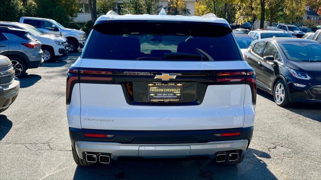 new 2024 Chevrolet Traverse car, priced at $40,995