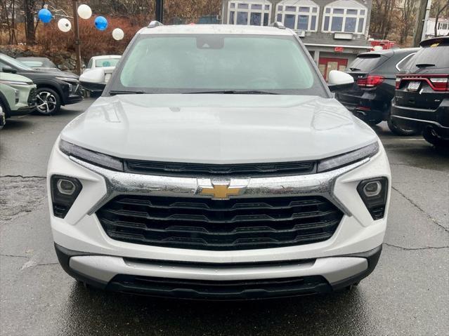 new 2025 Chevrolet TrailBlazer car, priced at $26,690