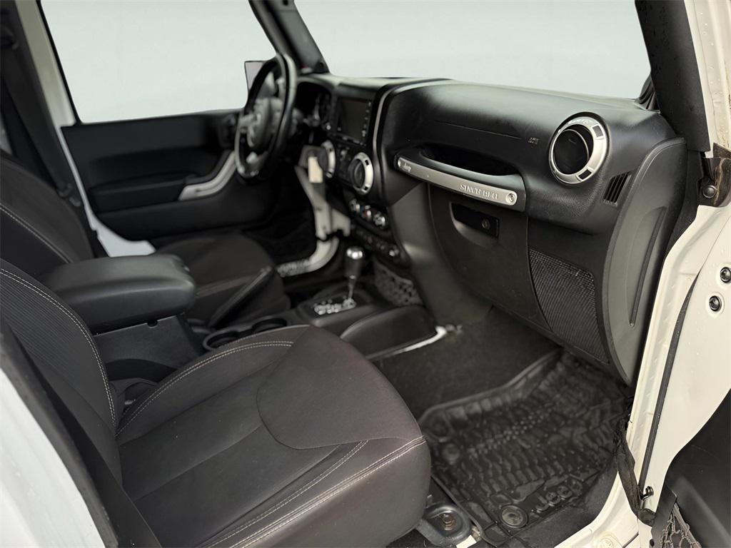 used 2014 Jeep Wrangler Unlimited car, priced at $12,195