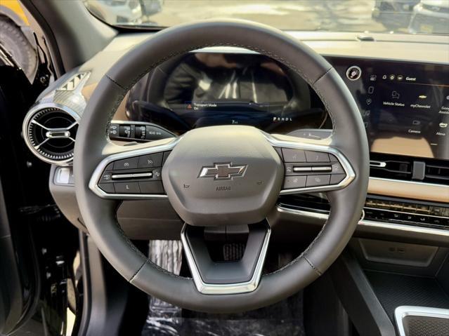 new 2025 Chevrolet Equinox car, priced at $37,084