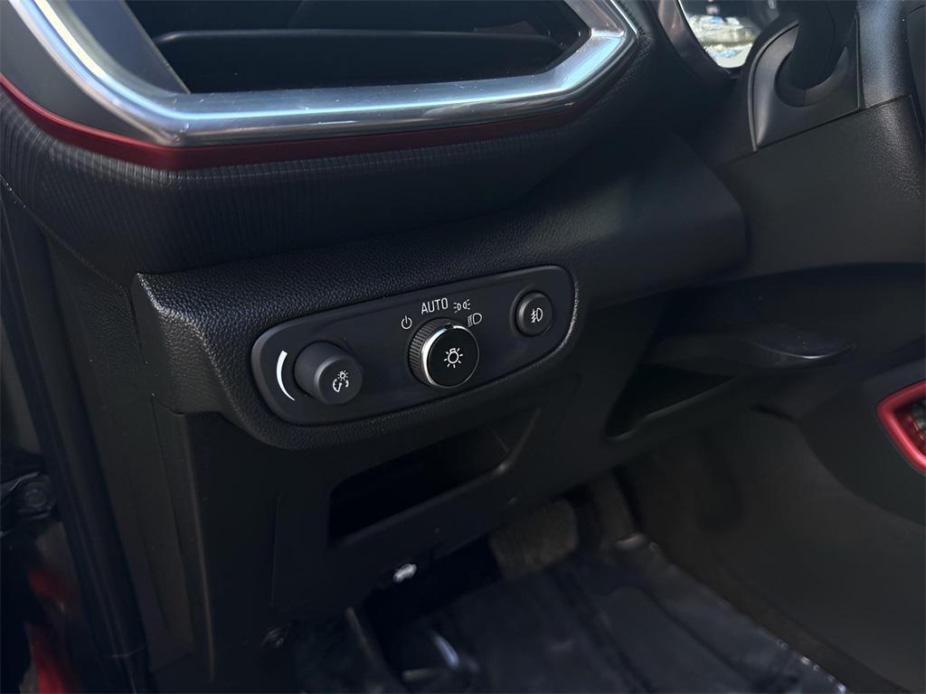 used 2023 Chevrolet TrailBlazer car, priced at $20,995