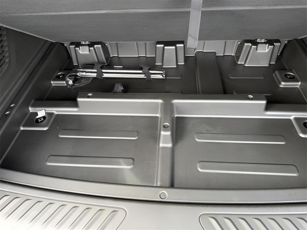 new 2026 Chevrolet Suburban car, priced at $68,605
