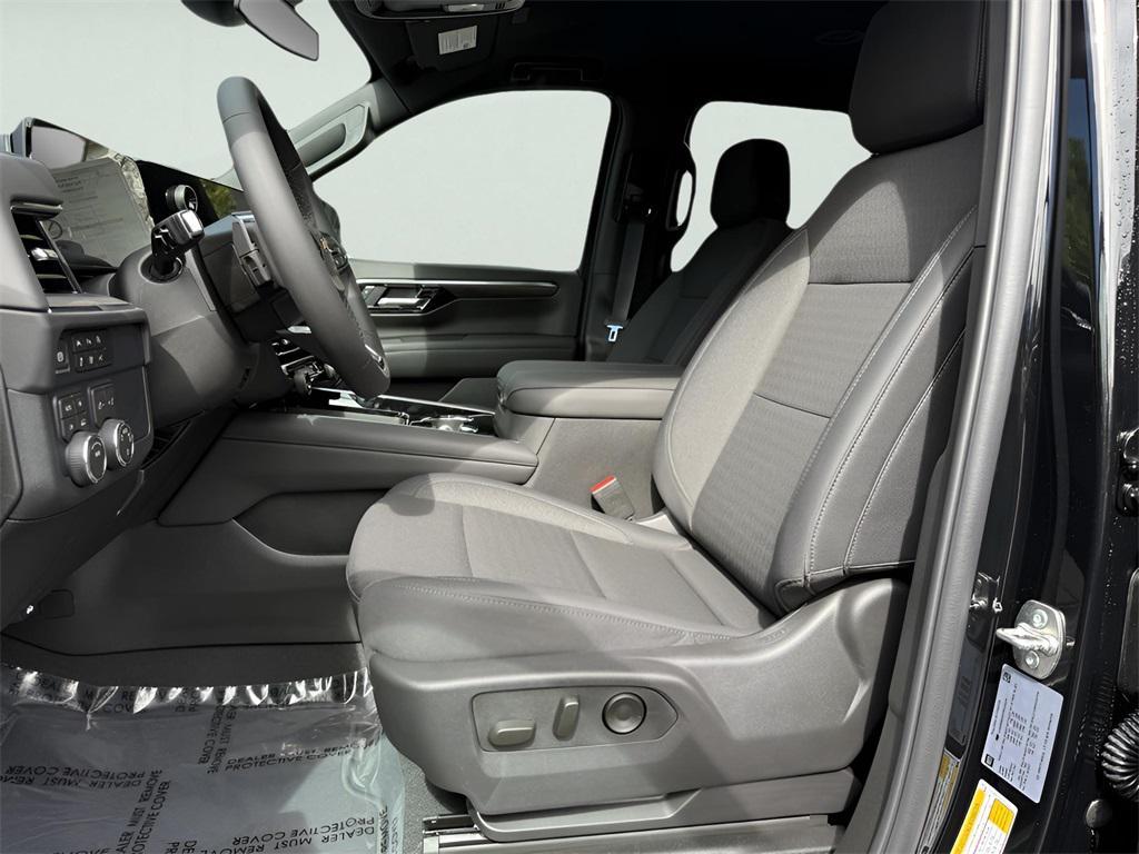 new 2026 Chevrolet Suburban car, priced at $68,605