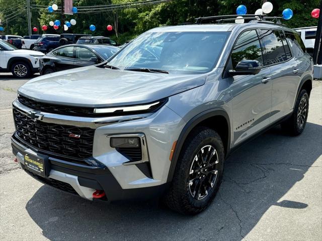 new 2025 Chevrolet Traverse car