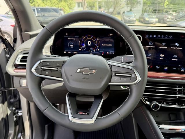 new 2025 Chevrolet Traverse car