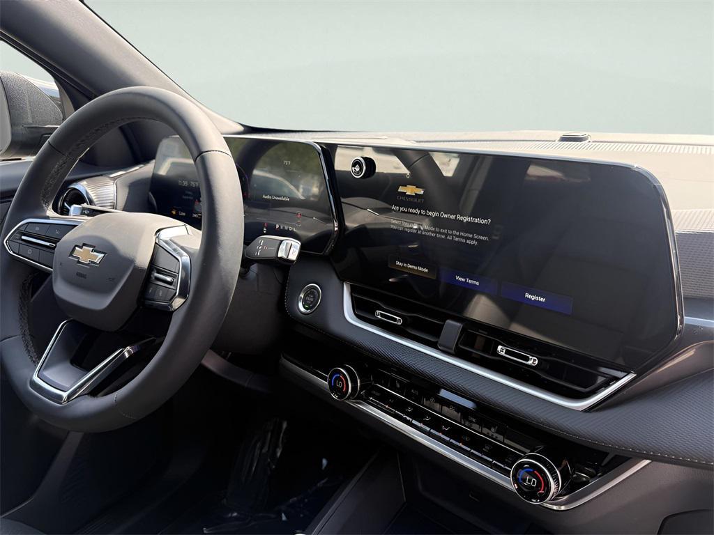 used 2026 Chevrolet Equinox car, priced at $30,295