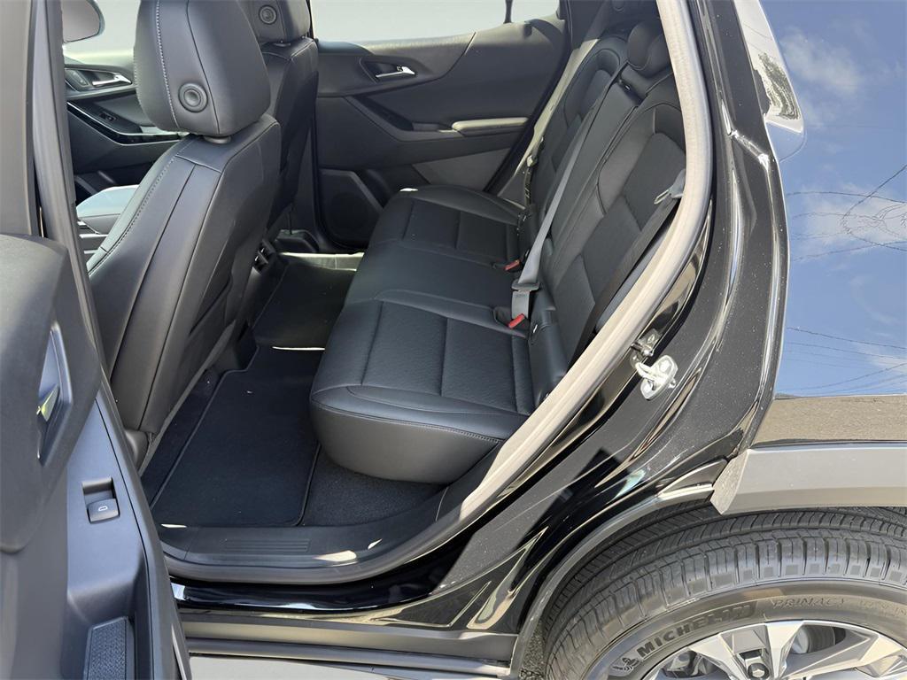 used 2026 Chevrolet Equinox car, priced at $30,295