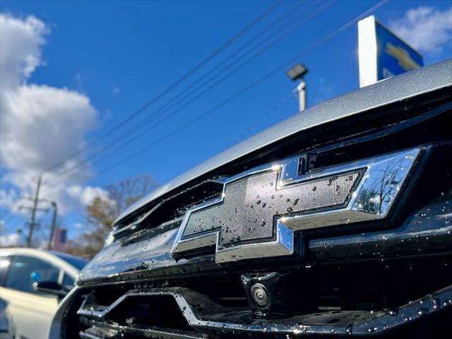 new 2025 Chevrolet Equinox car, priced at $37,084