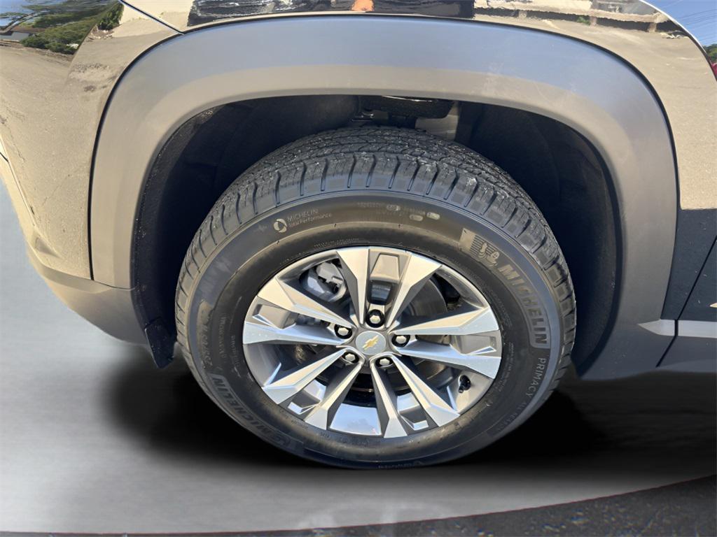 used 2026 Chevrolet Equinox car, priced at $30,295