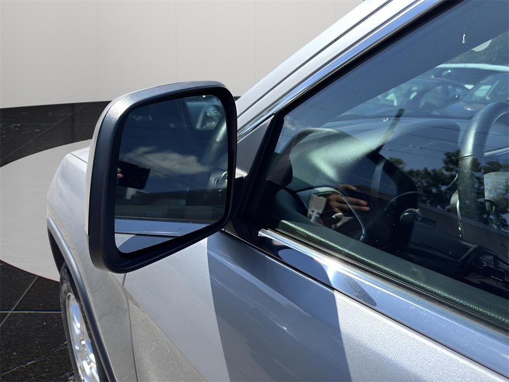 used 2017 Jeep Grand Cherokee car, priced at $10,995