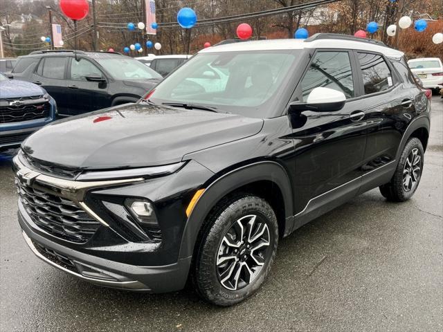 new 2025 Chevrolet TrailBlazer car, priced at $29,251