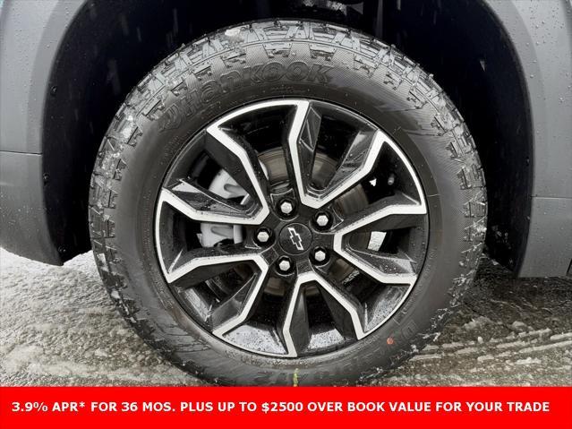 new 2025 Chevrolet TrailBlazer car, priced at $29,938