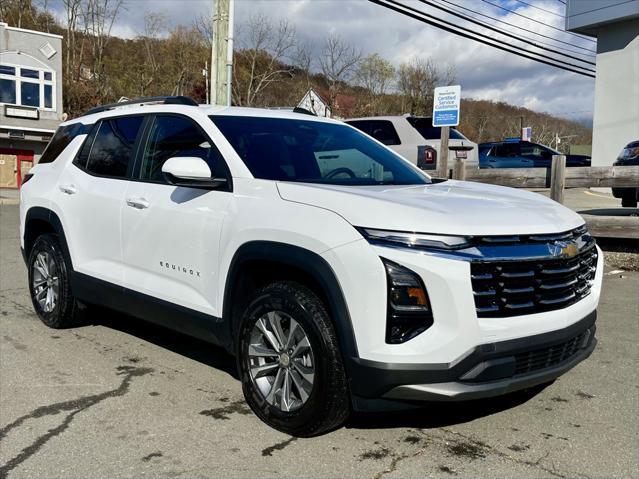 new 2025 Chevrolet Equinox car, priced at $30,904