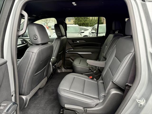 used 2024 Chevrolet Traverse car, priced at $41,395