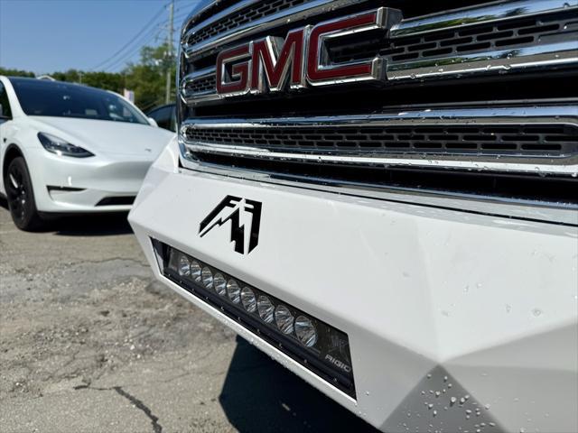 used 2019 GMC Canyon car, priced at $29,995