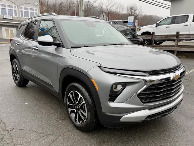 new 2025 Chevrolet TrailBlazer car, priced at $26,690