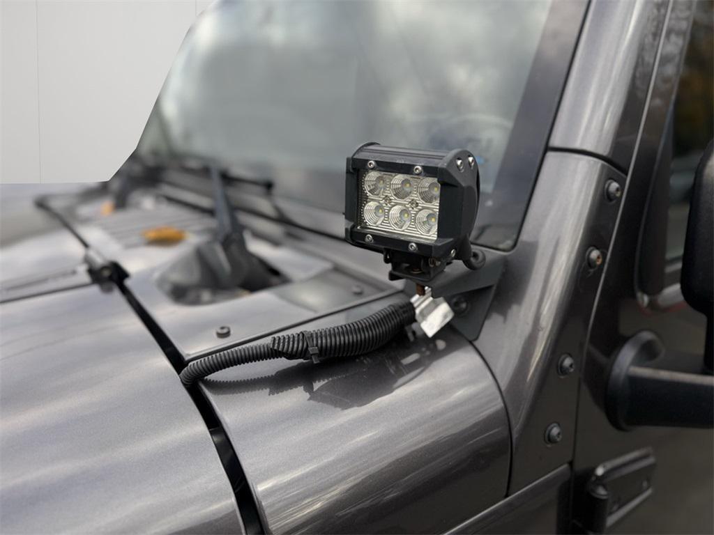 used 2014 Jeep Wrangler Unlimited car, priced at $13,995