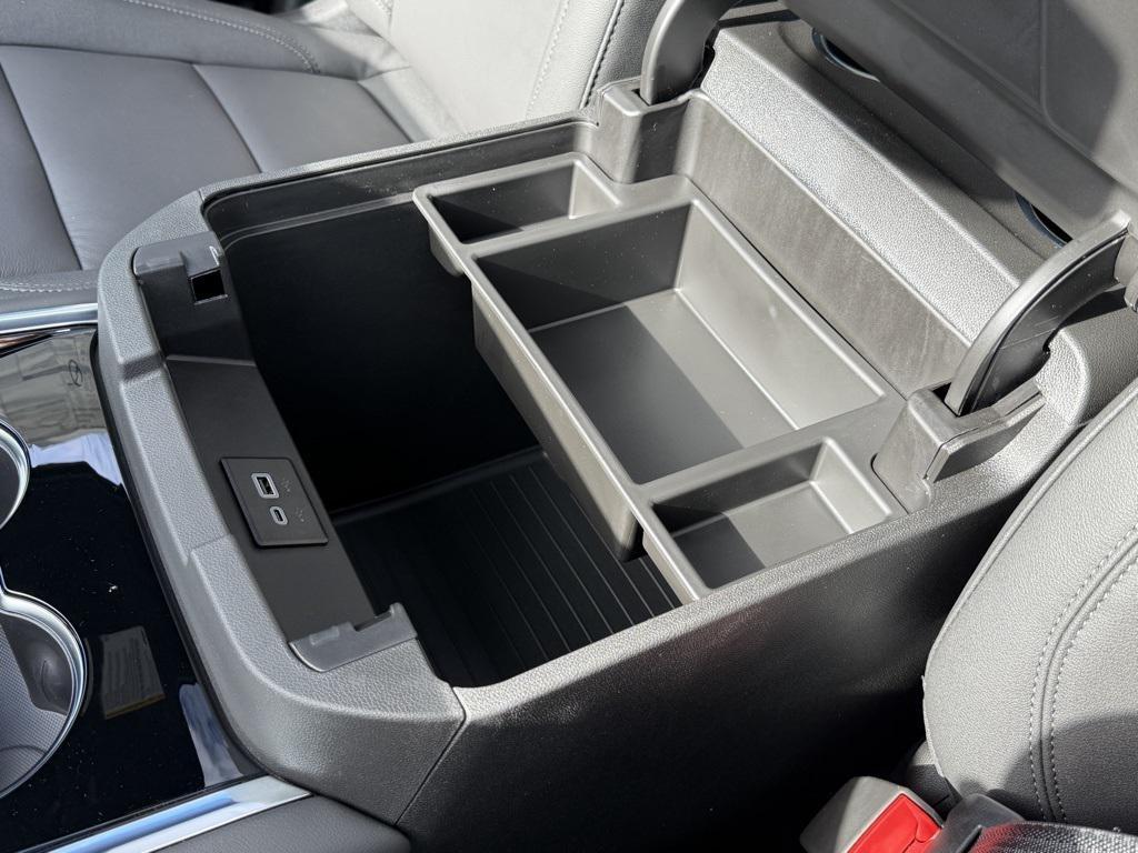 new 2026 Chevrolet Suburban car, priced at $79,625