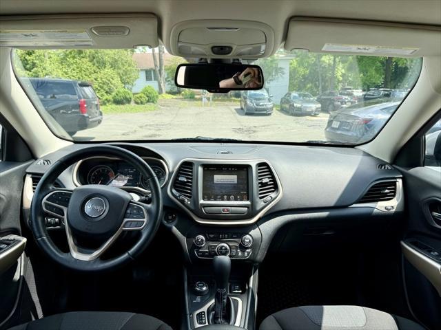 used 2017 Jeep Cherokee car, priced at $12,995