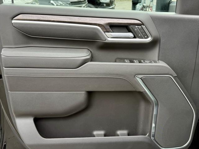 new 2025 Chevrolet Silverado 2500 car, priced at $70,948