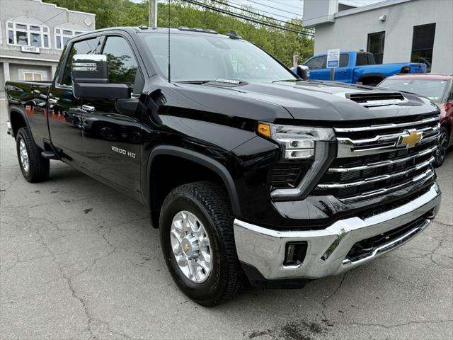 new 2025 Chevrolet Silverado 2500 car, priced at $70,948