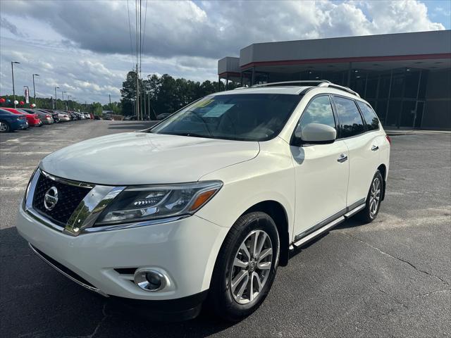 used 2014 Nissan Pathfinder car