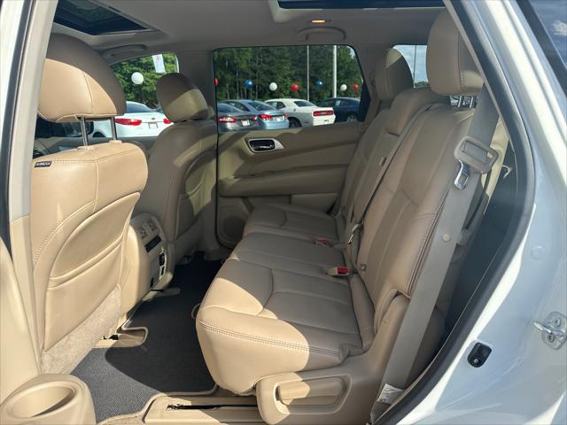 used 2014 Nissan Pathfinder car