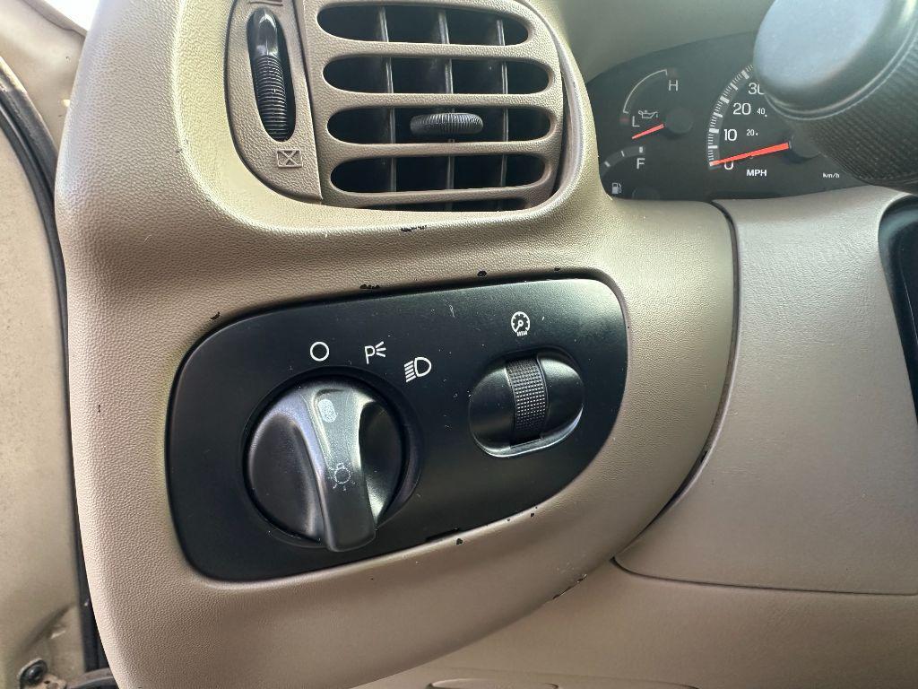 used 2000 Ford F-150 car, priced at $6,990