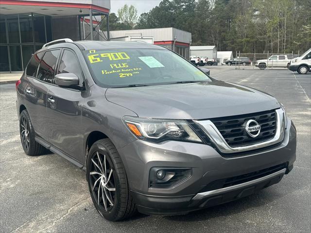 used 2017 Nissan Pathfinder car