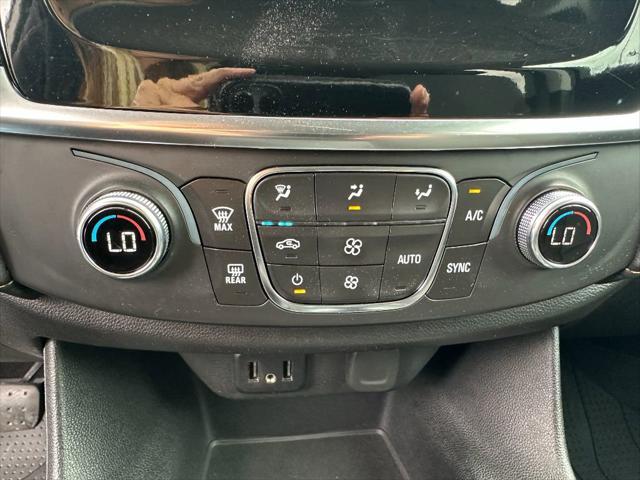used 2021 Chevrolet Traverse car, priced at $15,900