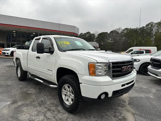 used 2007 GMC Sierra 1500 car, priced at $11,900