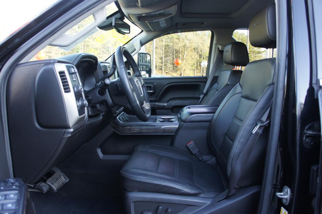 used 2015 GMC Sierra 2500 car, priced at $40,900