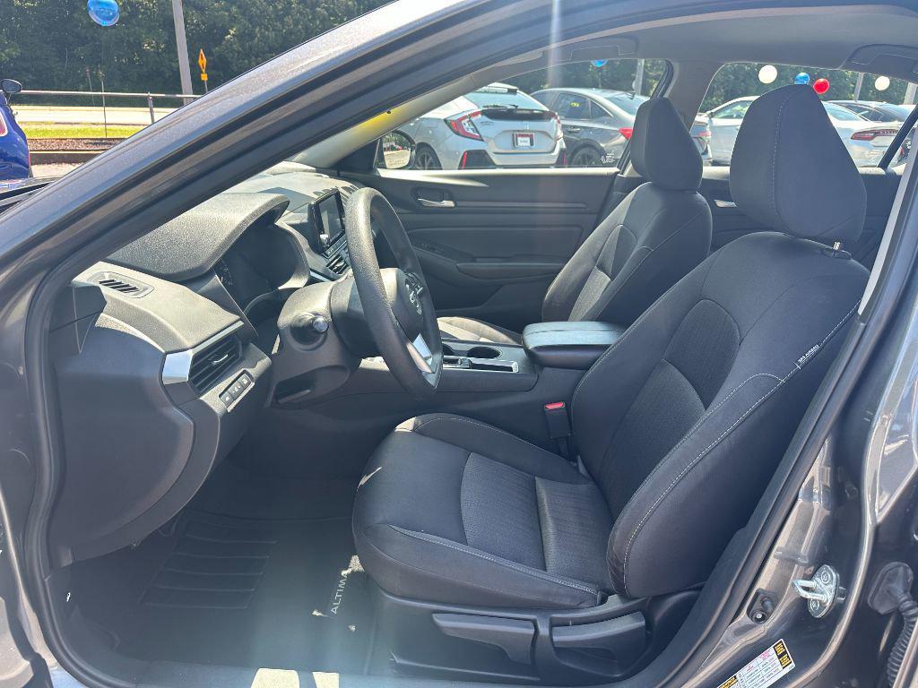 used 2022 Nissan Altima car, priced at $10,900