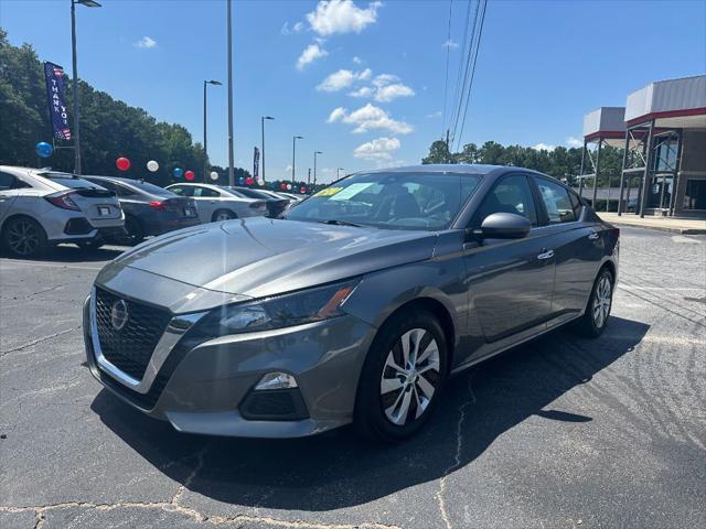 used 2022 Nissan Altima car, priced at $10,900