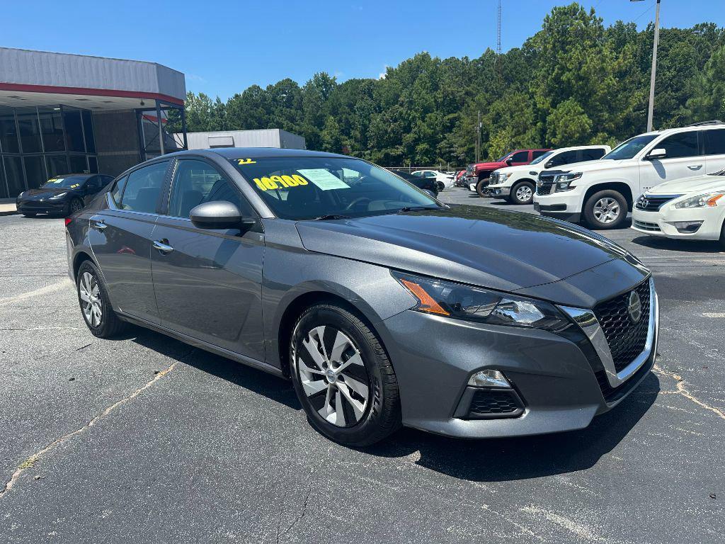used 2022 Nissan Altima car, priced at $10,900