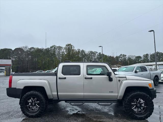 used 2009 Hummer H3T car, priced at $16,900