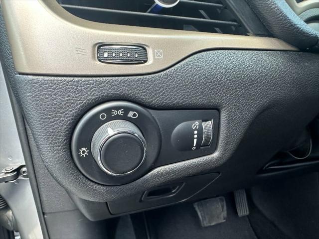 used 2016 Jeep Cherokee car, priced at $6,990